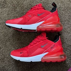 Red Nike Air 270